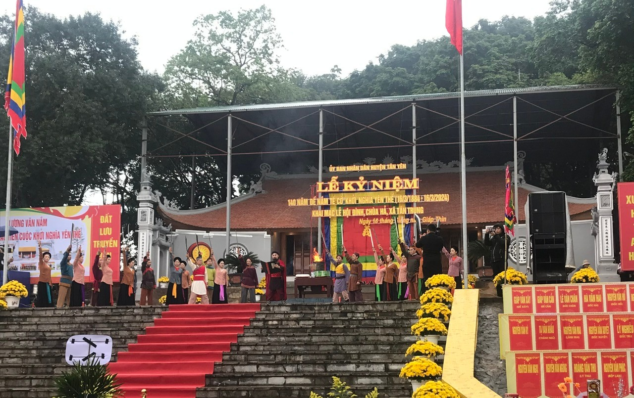 Lễ kỷ niệm 140 năm Thủ lĩnh Lương Văn Nắm tế cờ khởi nghĩa Yên Thế và khai hội đình, chùa Hả